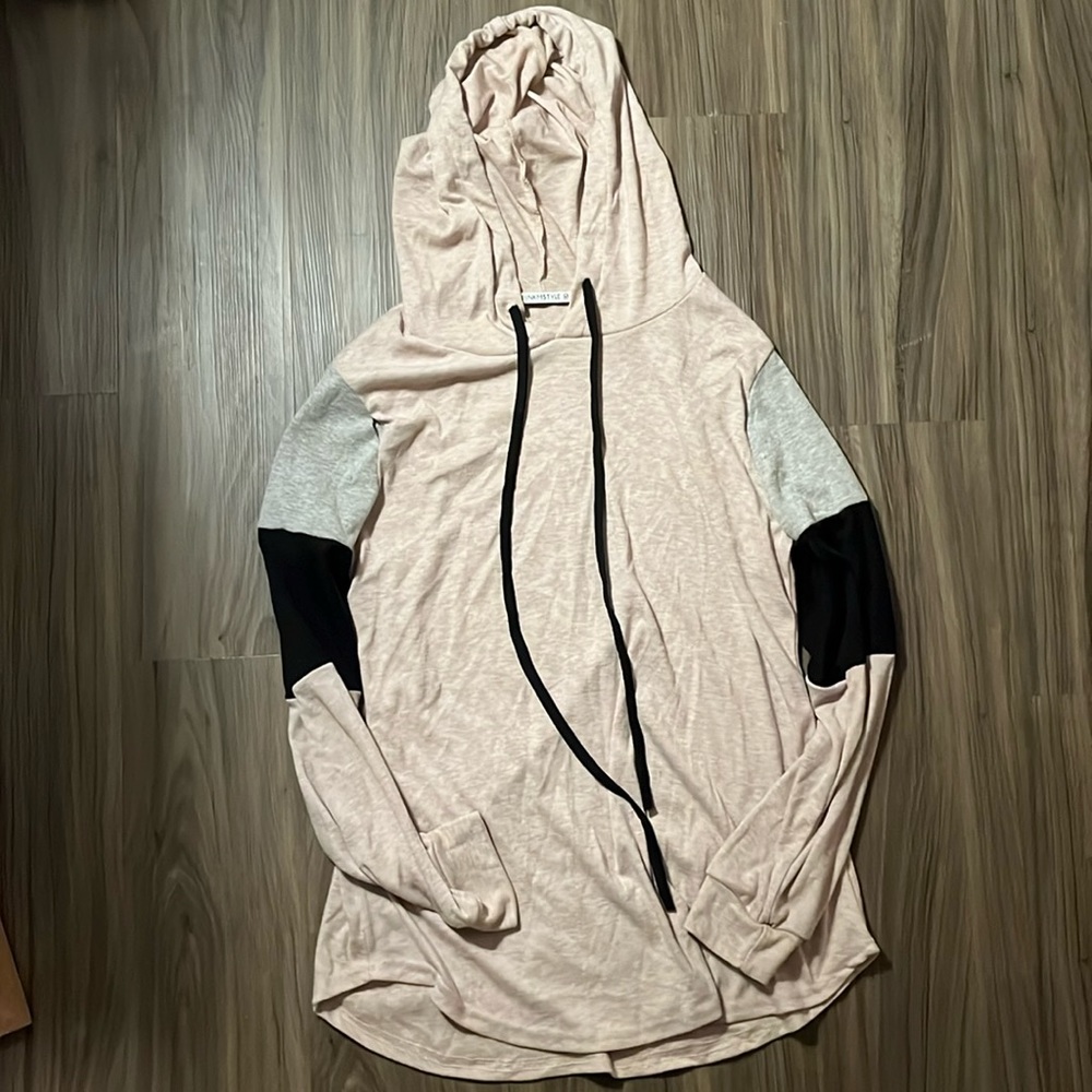 M PinkMStyle sweatshirt
